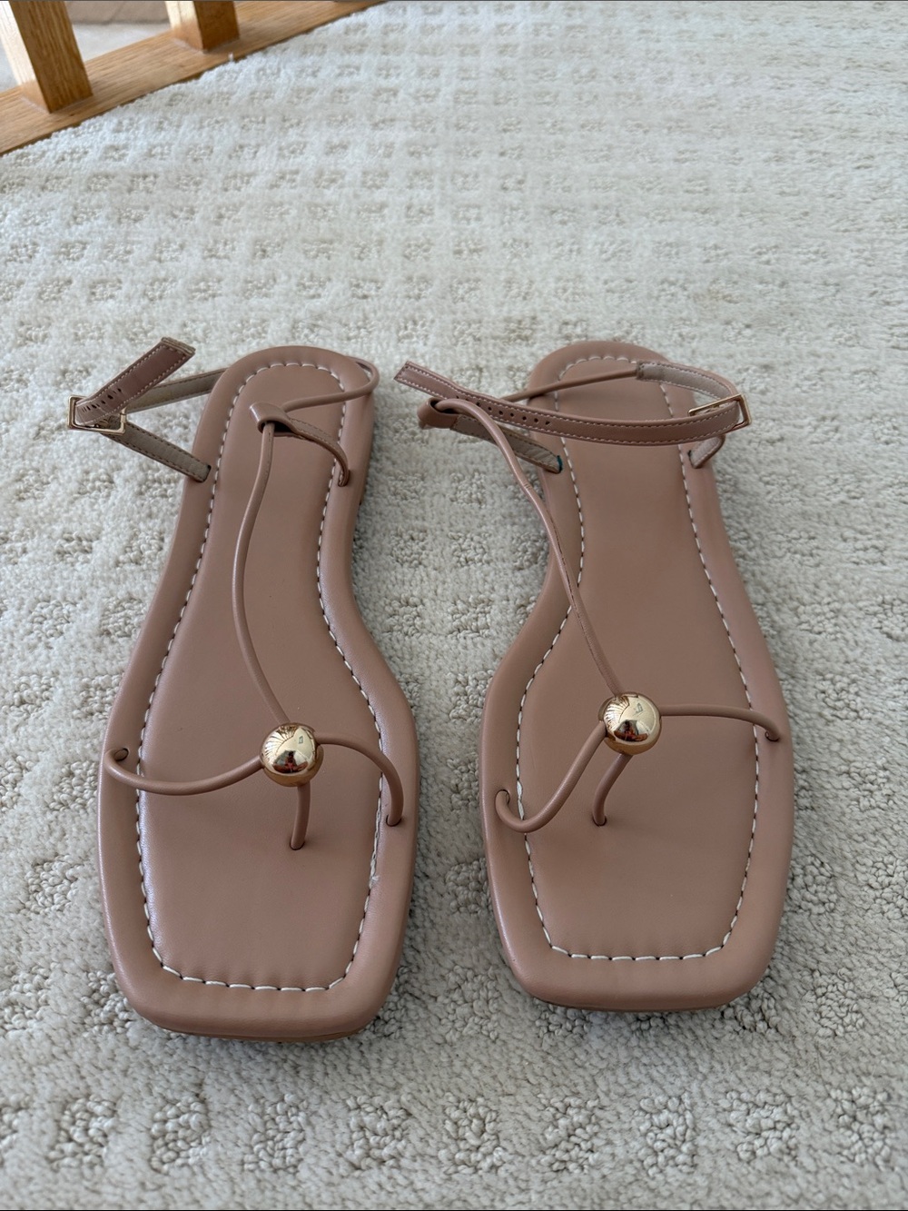 Women's Nude/Taupe Strappy Toe-Ring Sandals